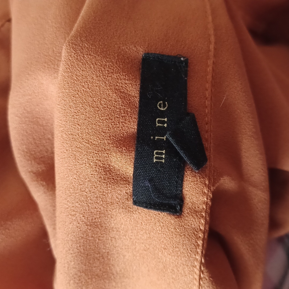 "Mine" Pretty Rust Color Button-Up Shirt, Size S In Excellent Condition - Picture 4 of 5